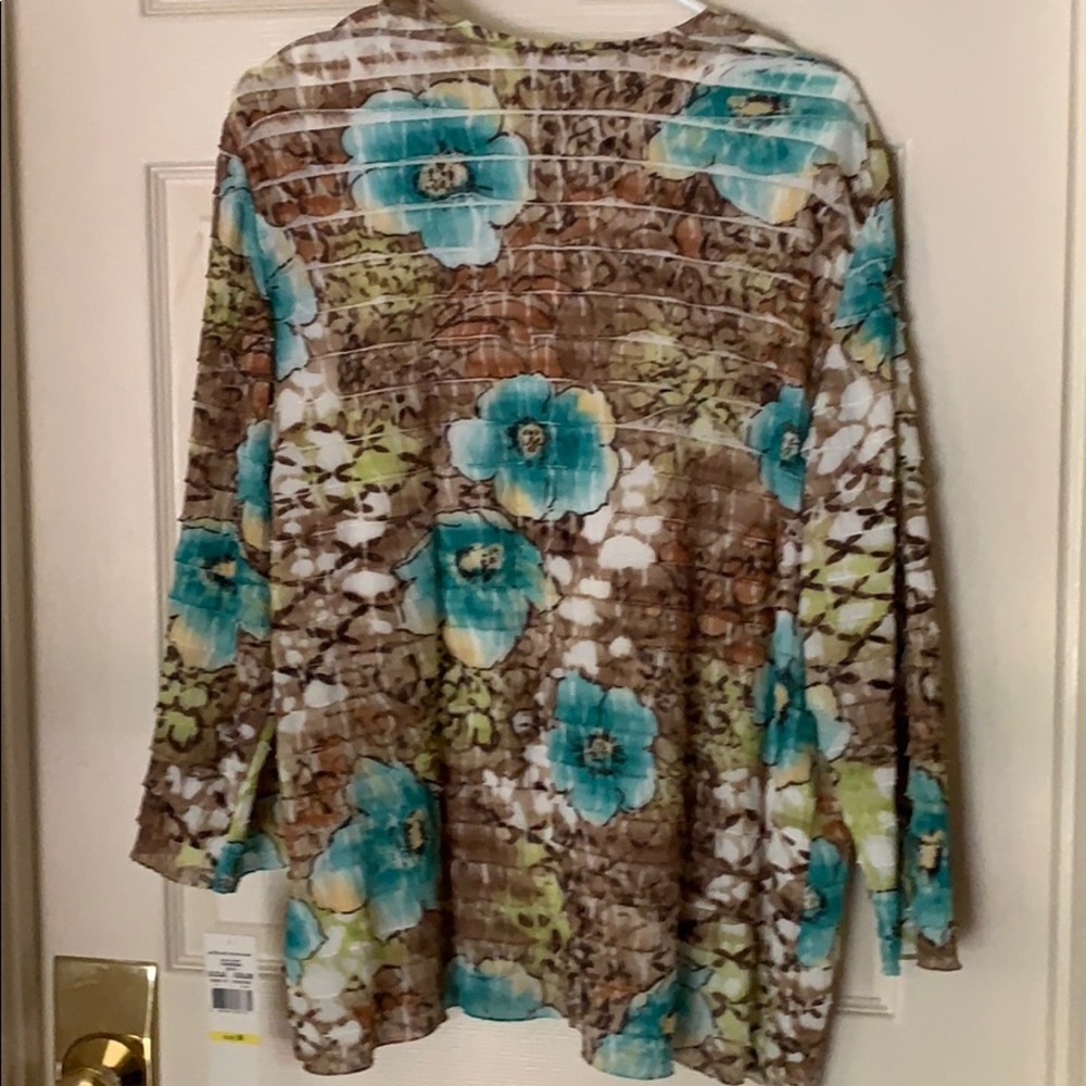 RUFFLE JACKET & TANK - Picture 5 of 6